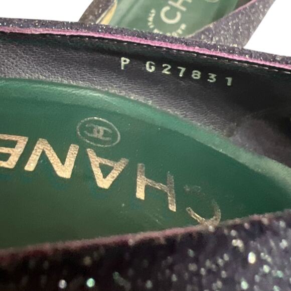 CHANEL Purple/Green Interlocking CC Logo Pumps, US8.5/IT38.5 SRP: $1495 - Picture 16 of 16